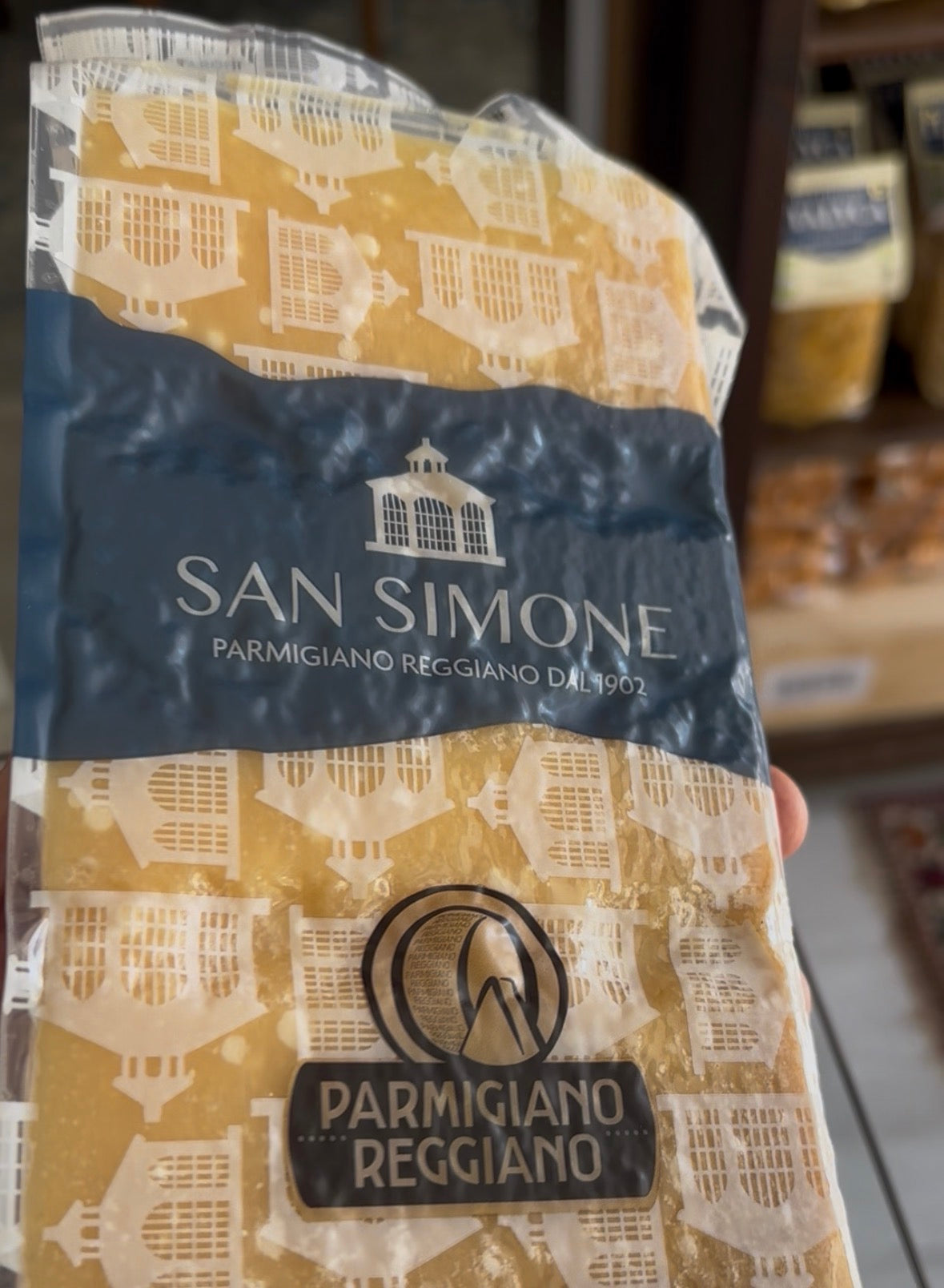 Parmigiano Reggiano von San Simone, Reggio Emilia, Parmesan